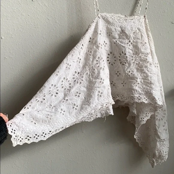🦋 Free People New Romantics Trapeze Eyelet Top 100% Cotton - Picture 3 of 5